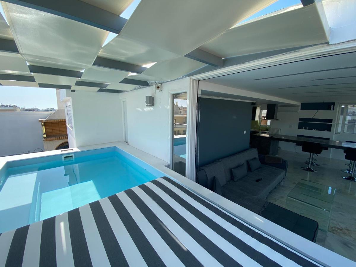 Citycenter Penthouse Mini Private Pool With Hydromassage And Great Town View Atenas Exterior foto
