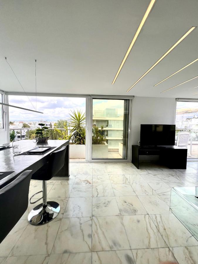 Citycenter Penthouse Mini Private Pool With Hydromassage And Great Town View Atenas Exterior foto